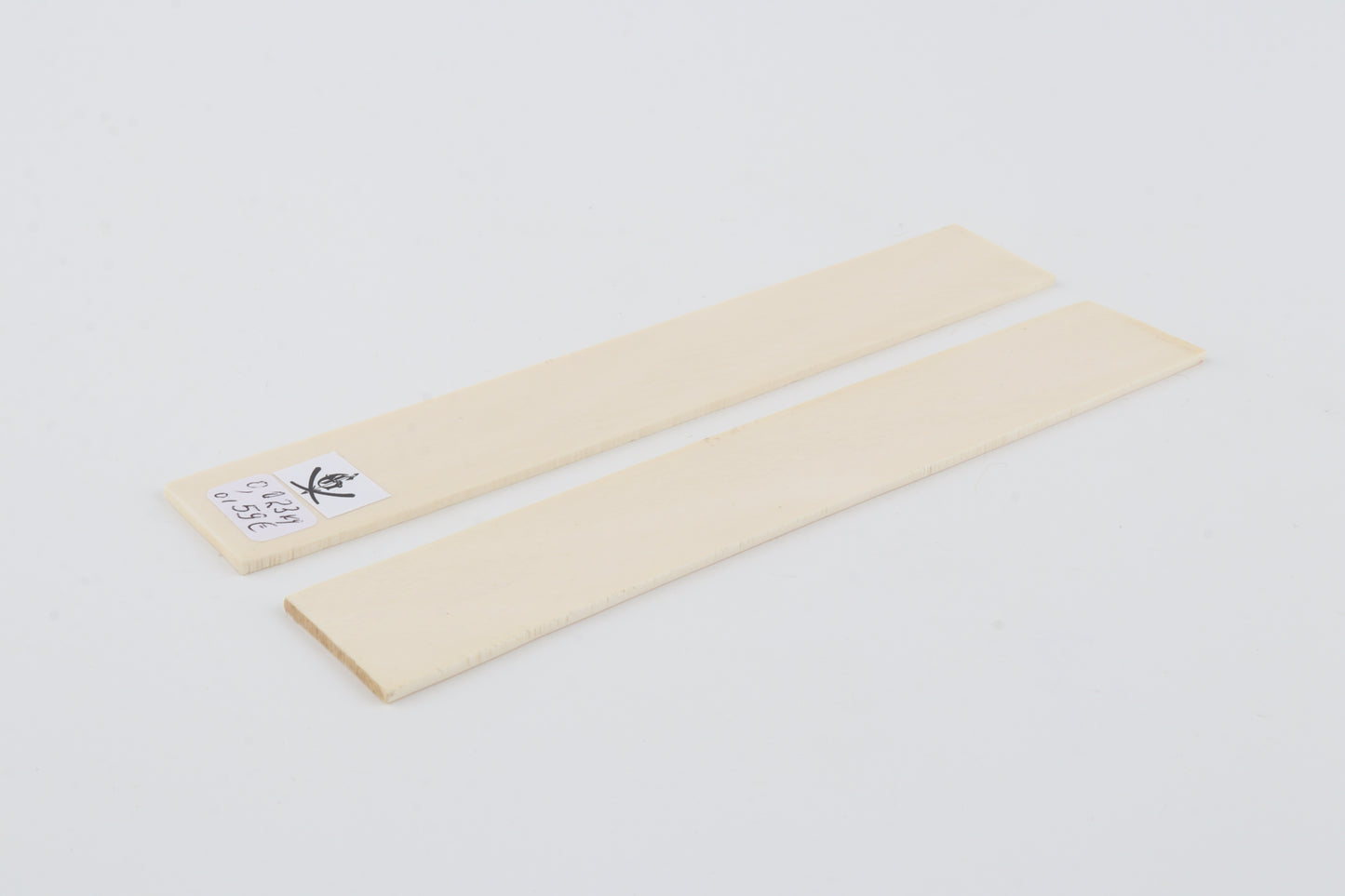 White mammoth ivory scales