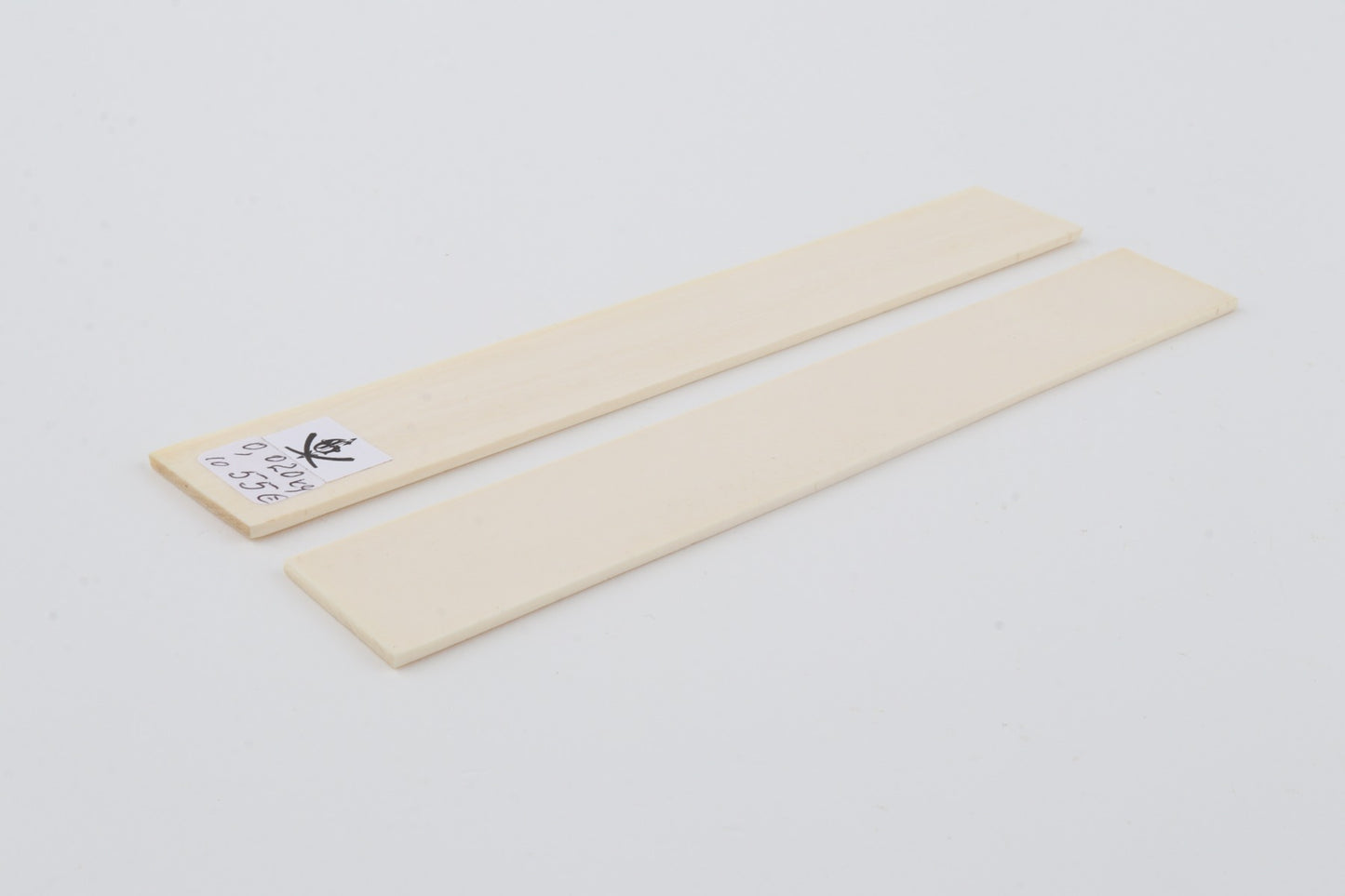 Natural mammoth ivory scales