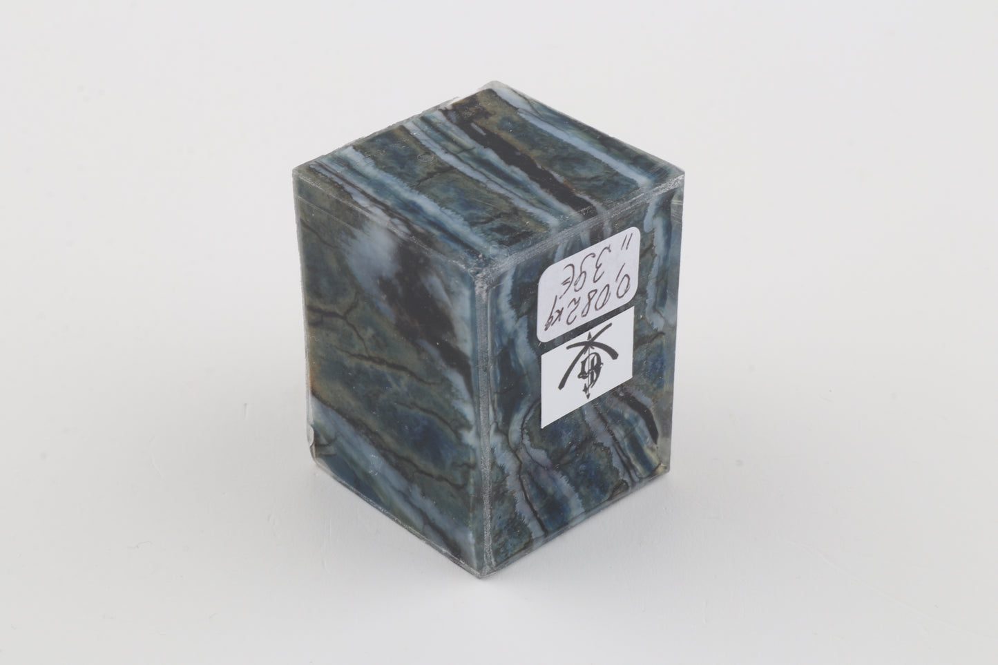 Stabilised mammoth molar piece