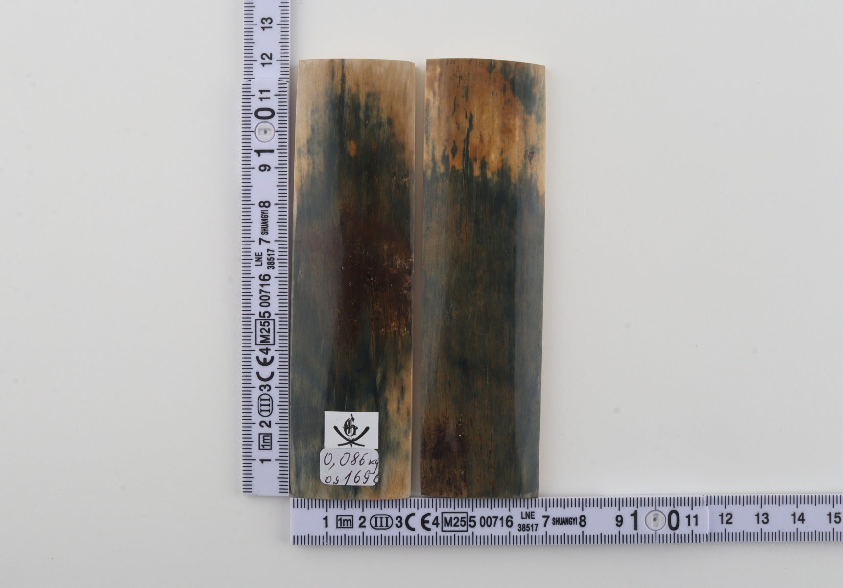 Natural mammoth bark scales