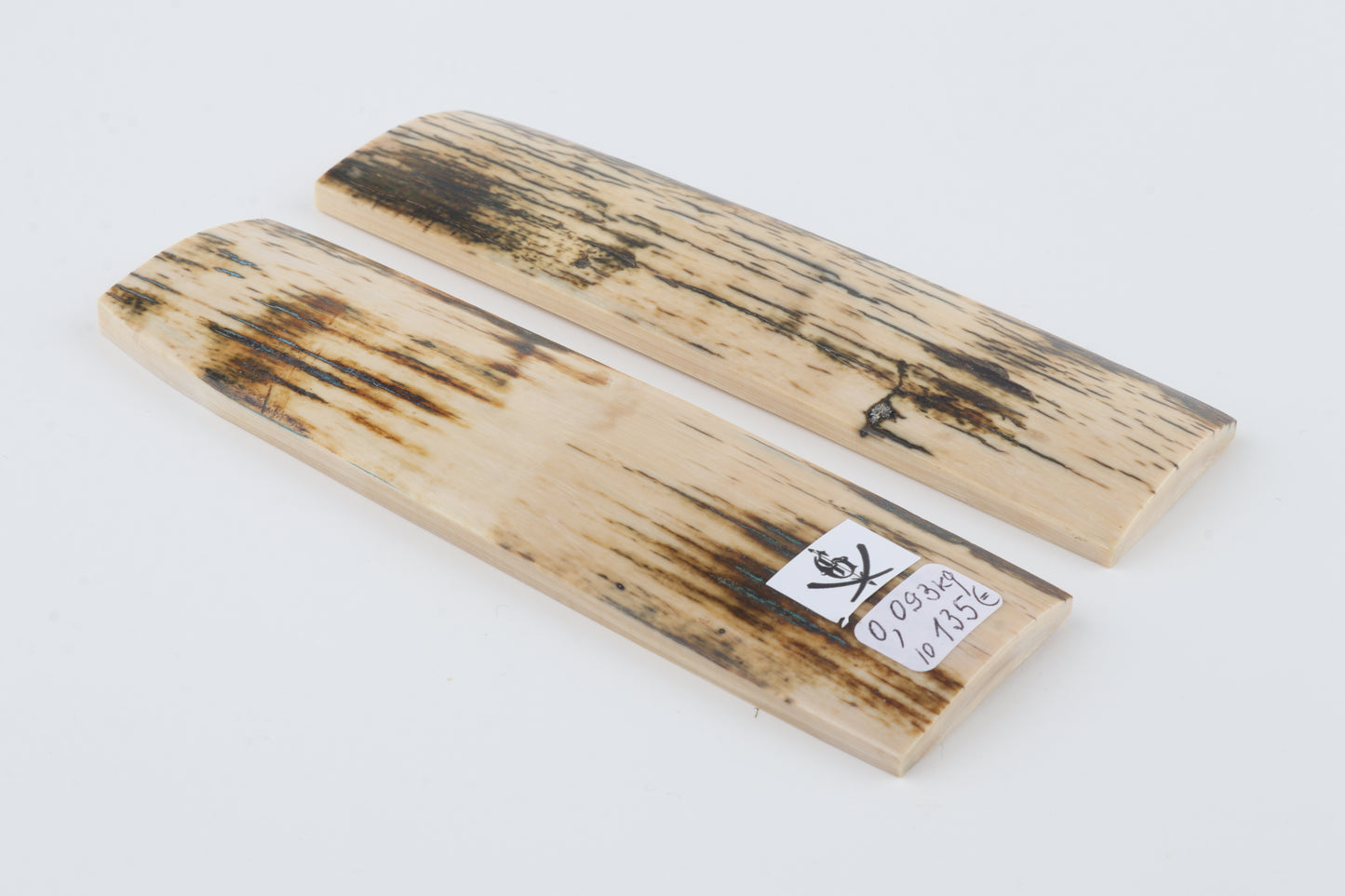 Natural mammoth bark scales