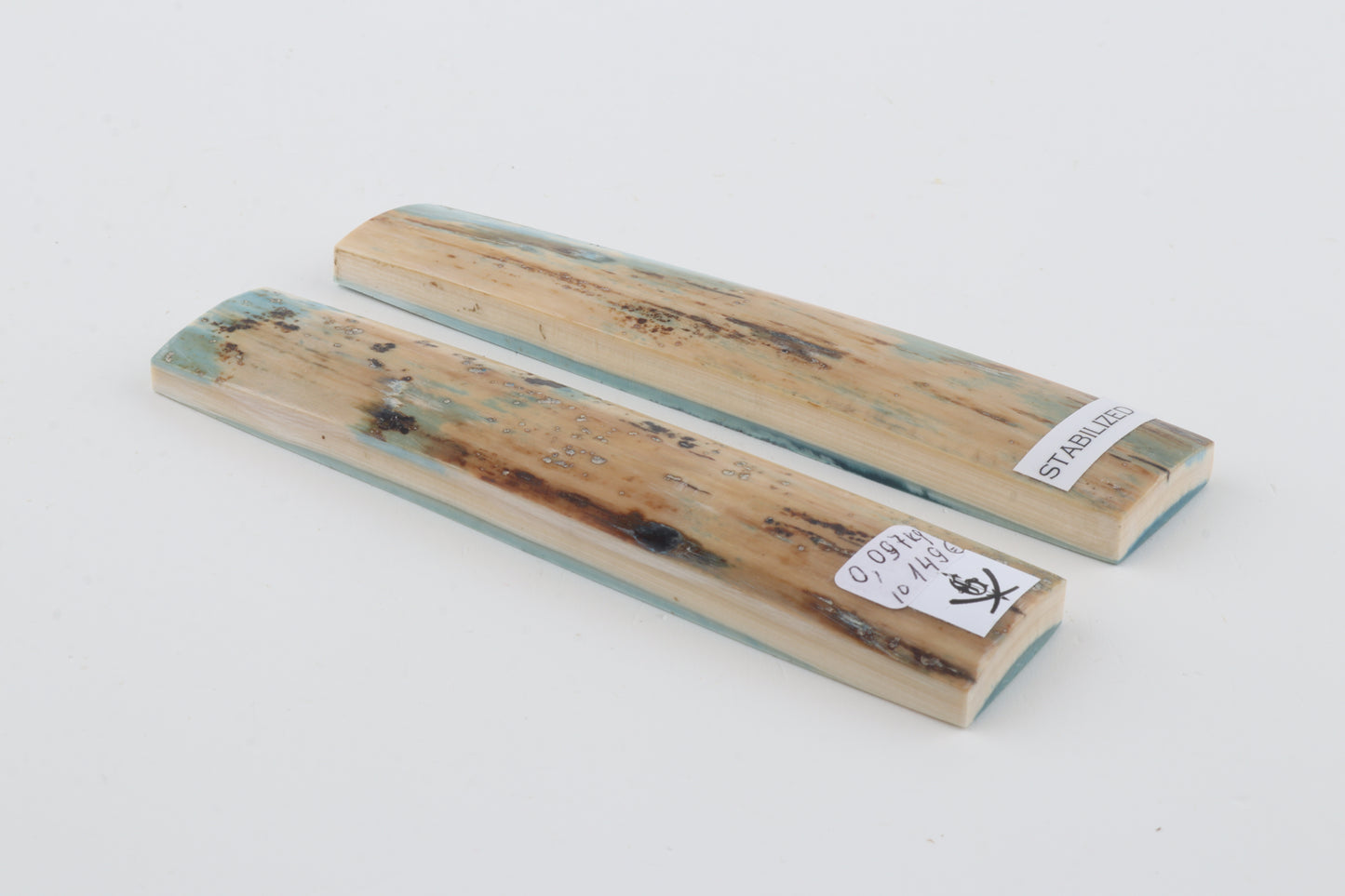 Stabilised mammoth bark scales