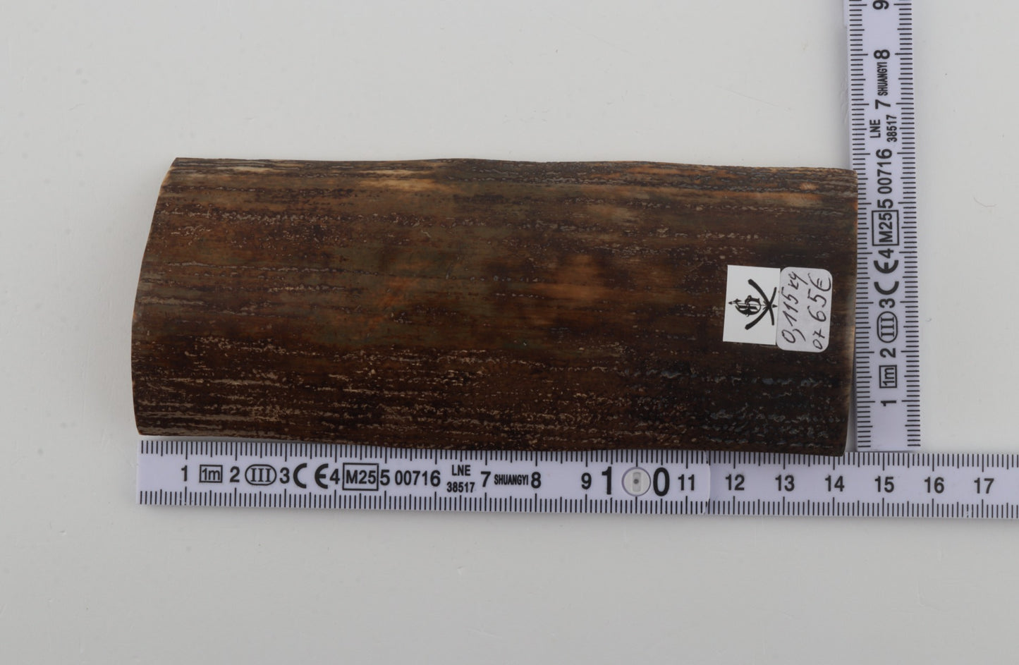 Brown-green mammoth bark