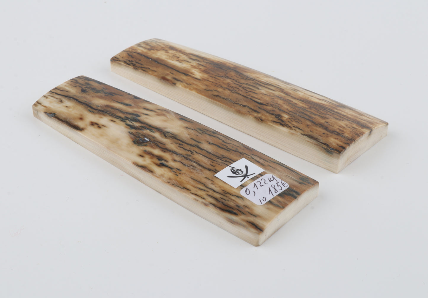 Natural mammoth bark scales