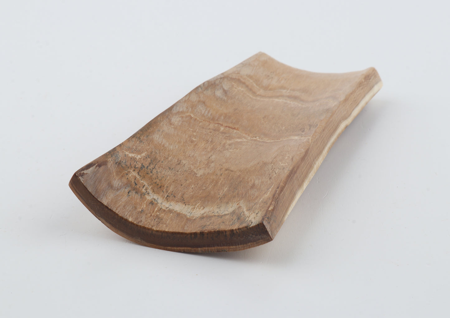 Beige-brown mammoth bark