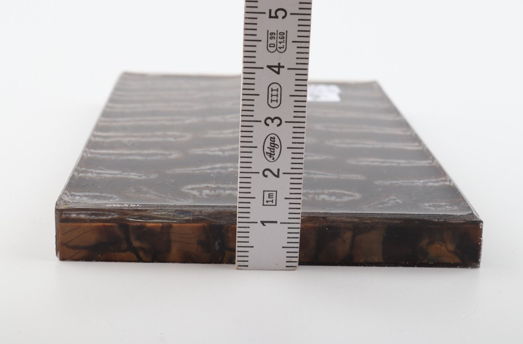 Stabilised mammoth molar scales