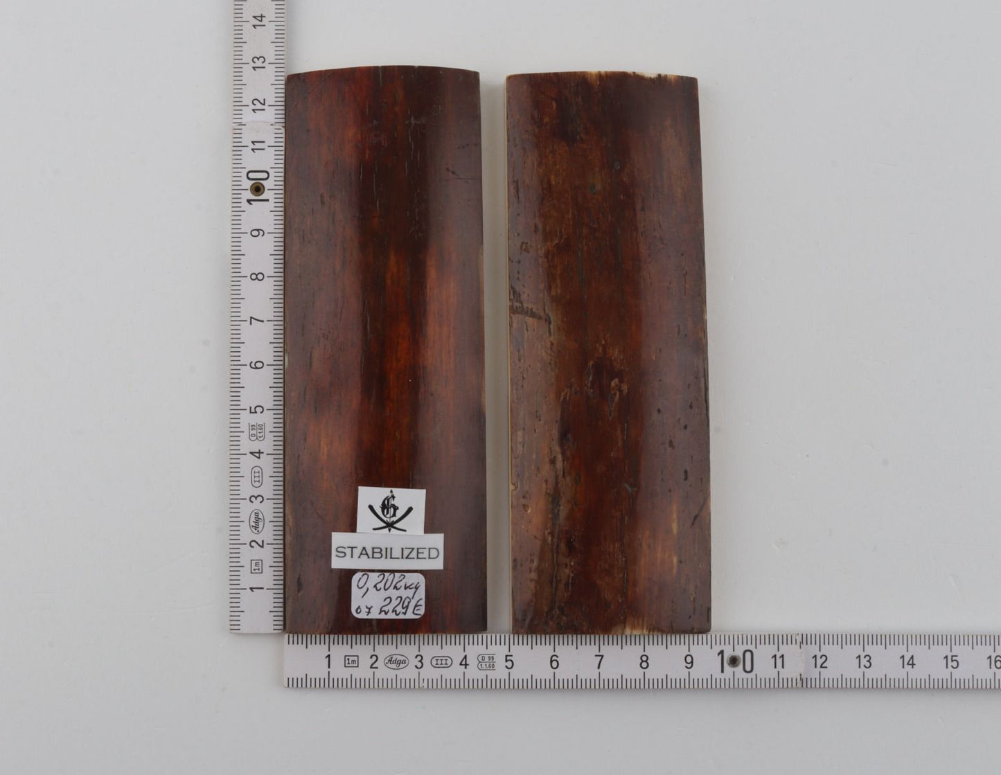 Stabilised mammoth bark scales