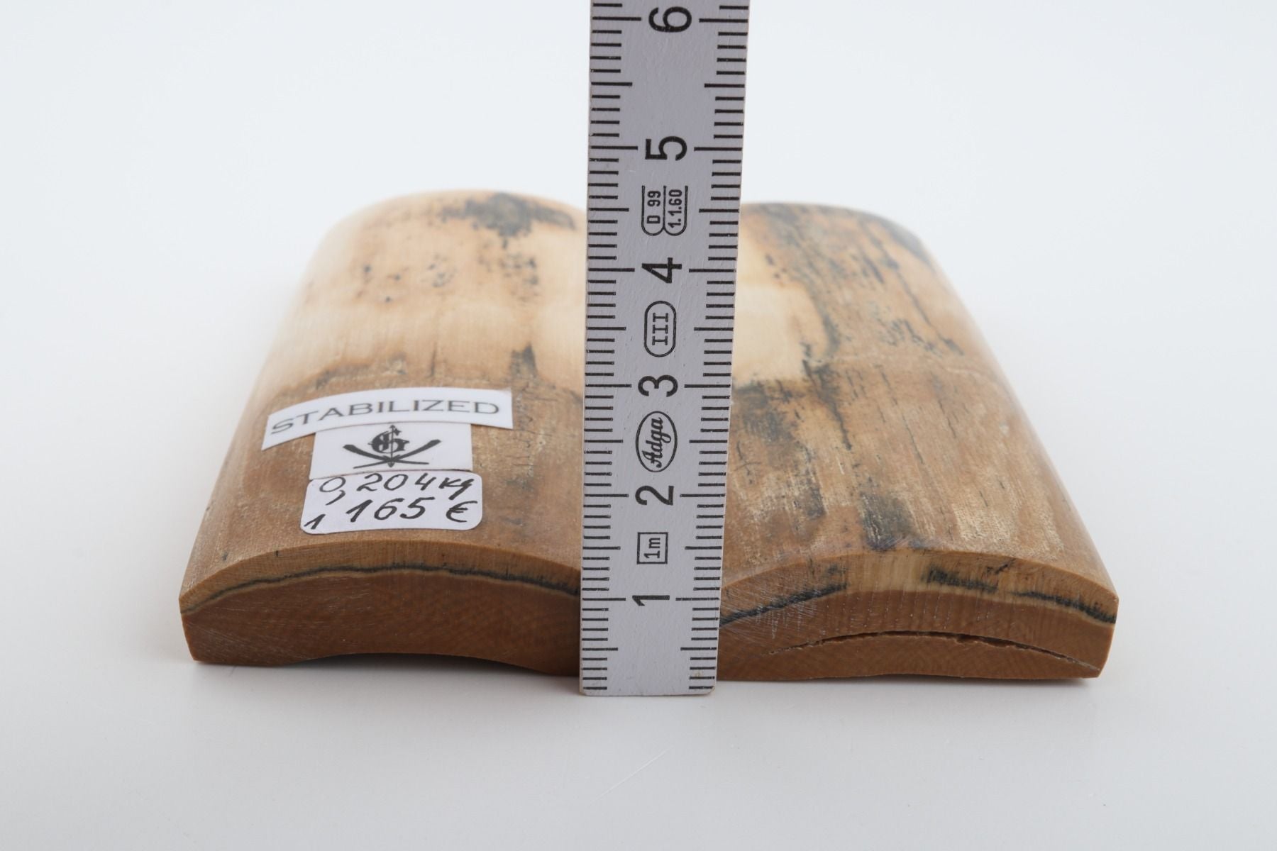 Stabilised mammoth bark scales