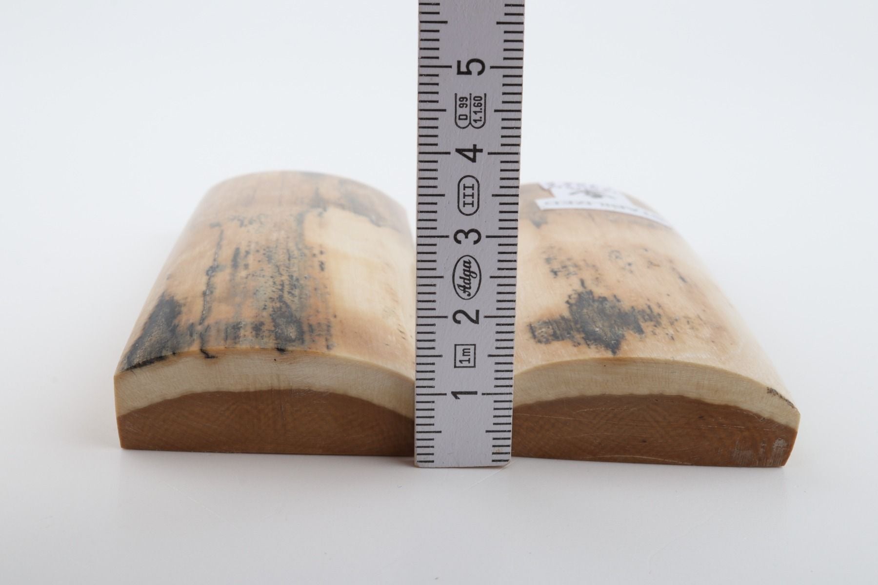 Stabilised mammoth bark scales