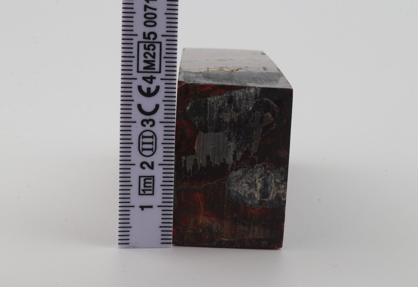 Stabilized mammoth molar block