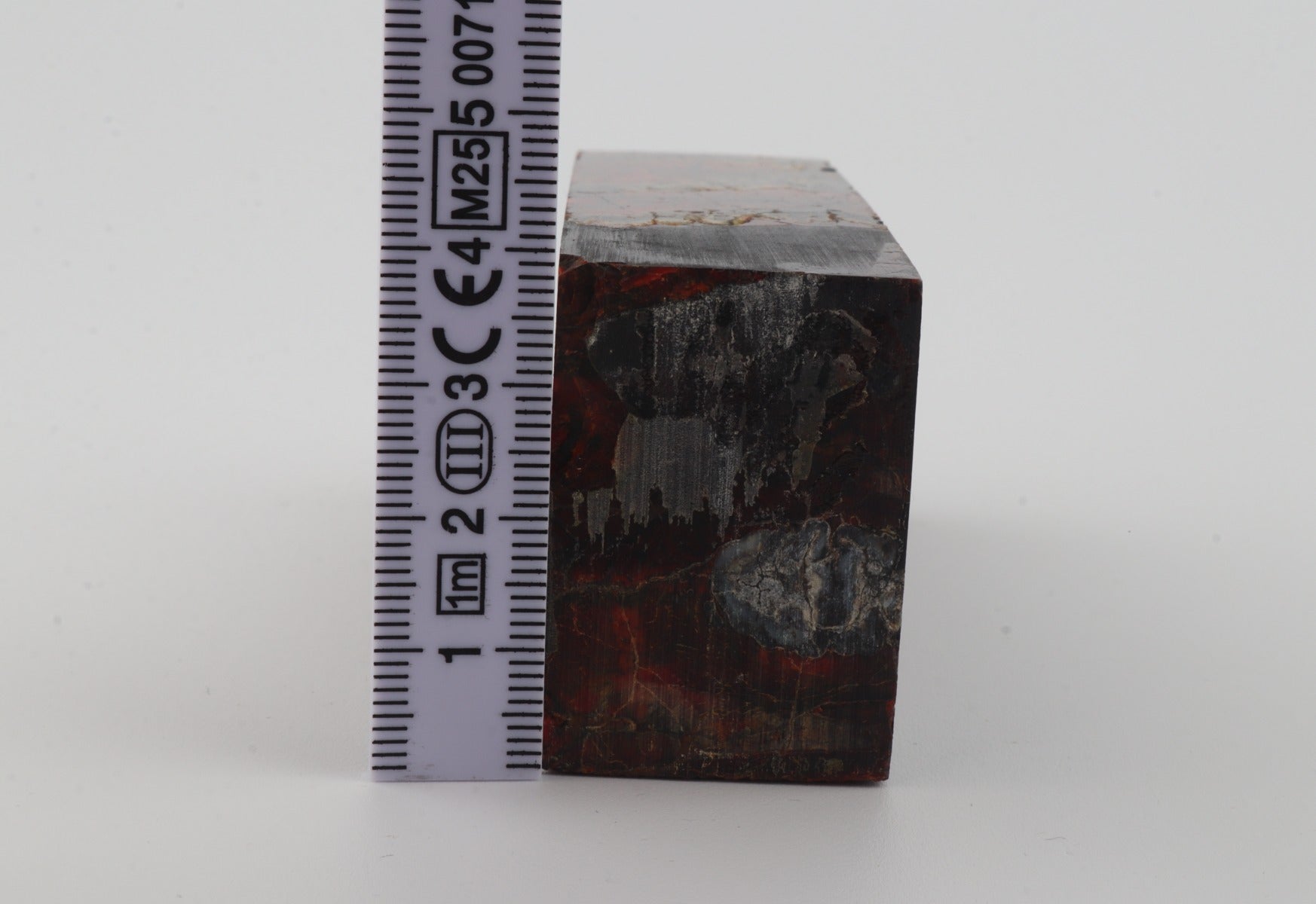 Stabilized mammoth molar block