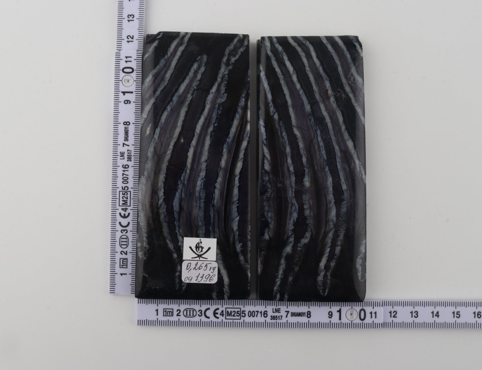 Stabilized mammoth molar scales