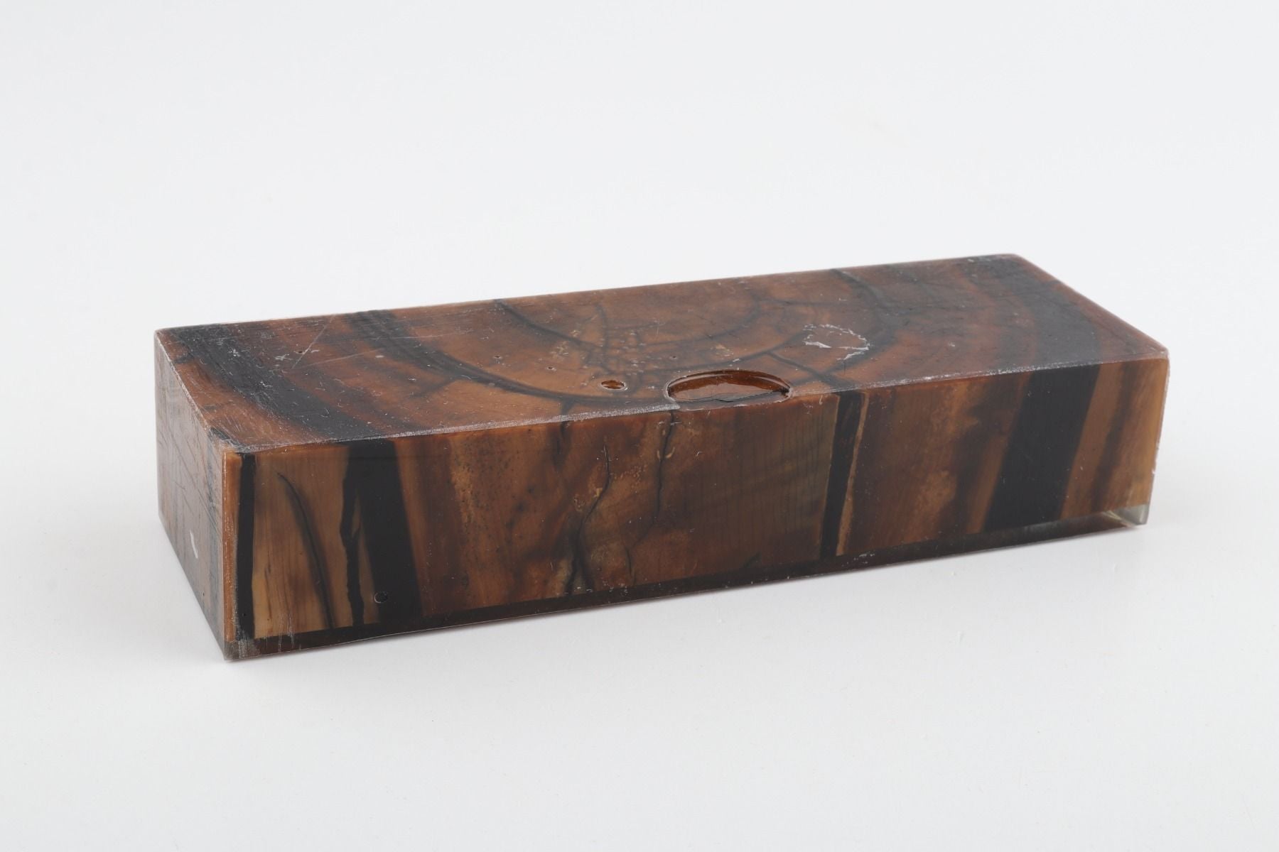 Stabilised mammoth ivory block