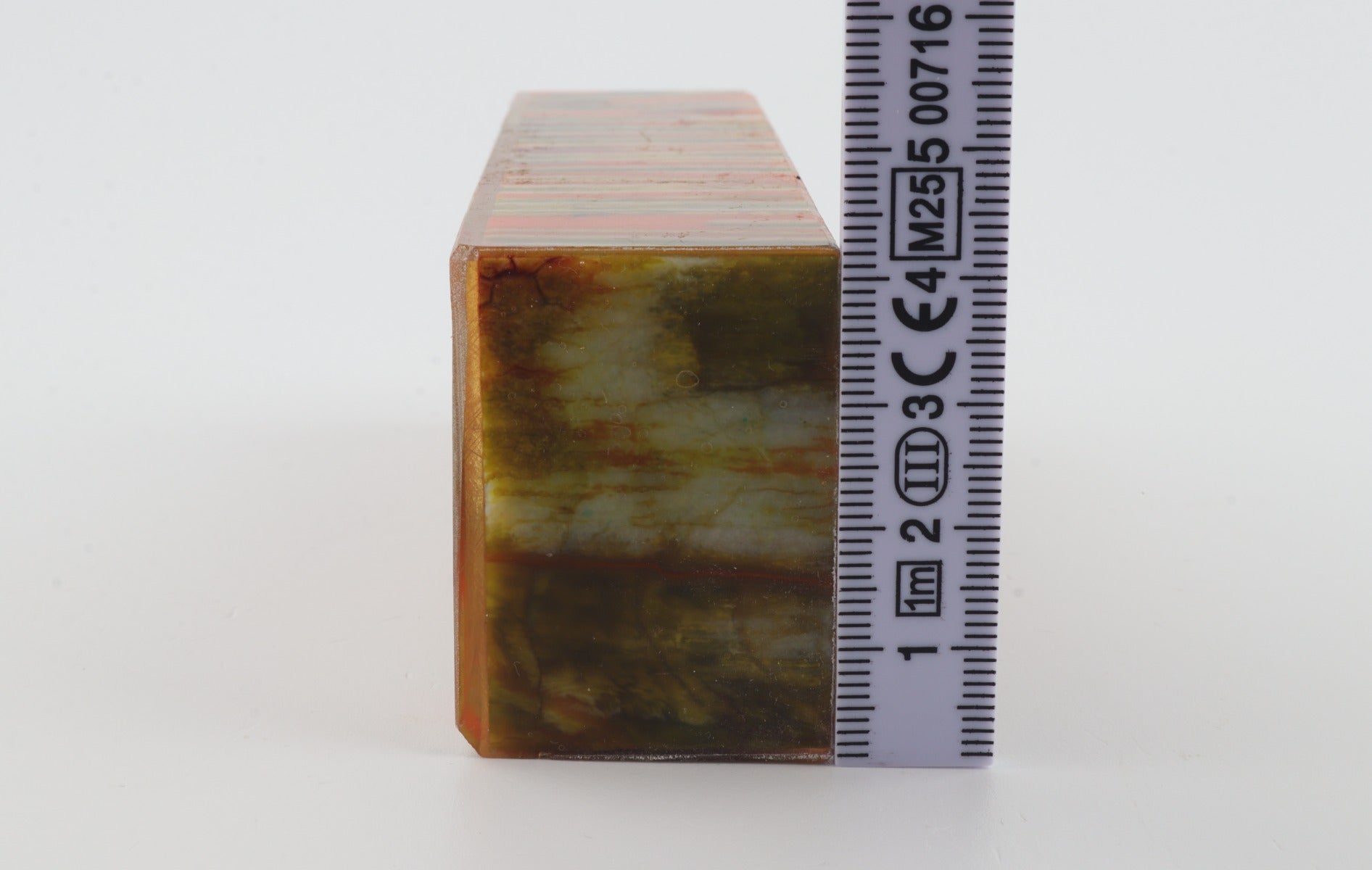 Stabilised mammoth molar block