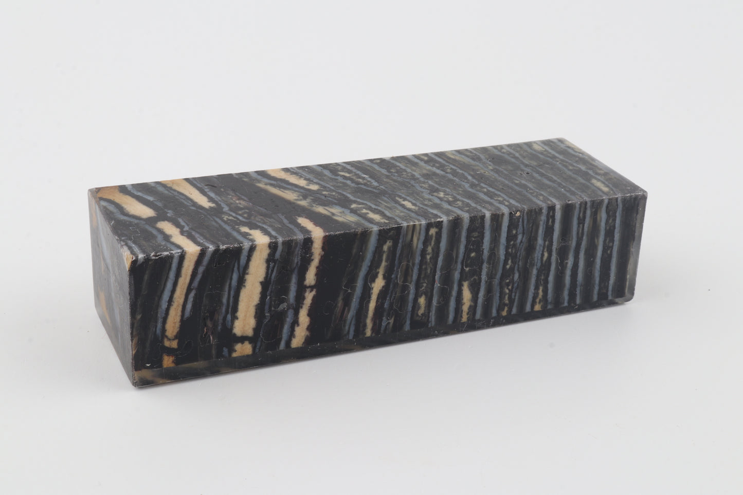 Stabilized mammoth molar block