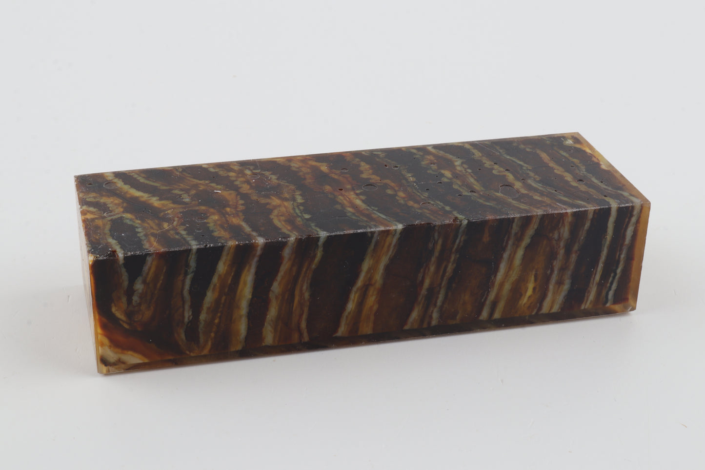 Stabilized mammoth molar block