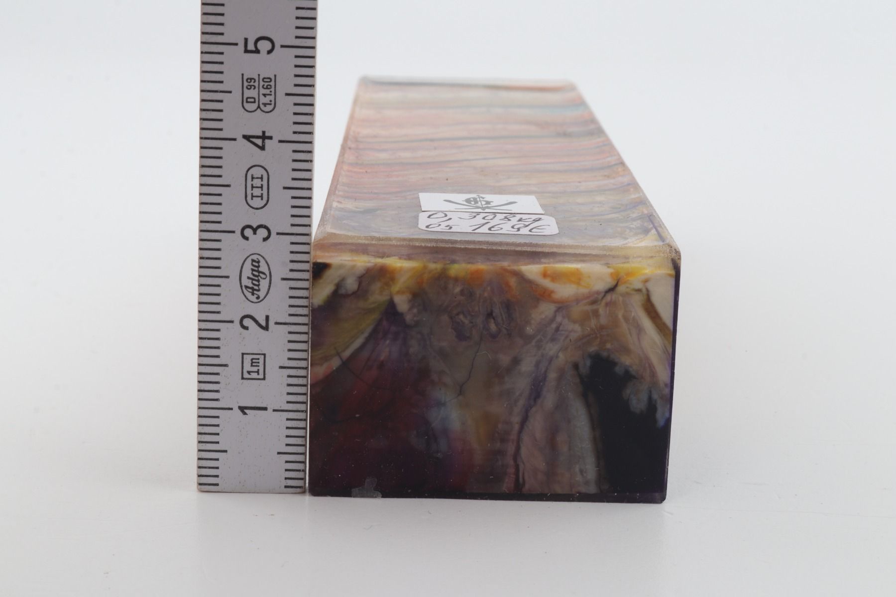 Stabilised mammoth molar block