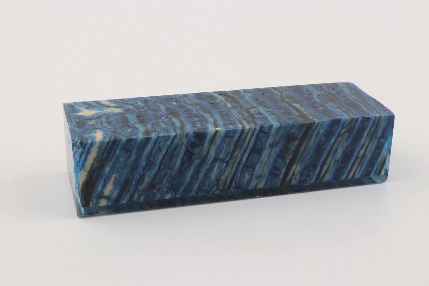Stabilised mammoth molar block