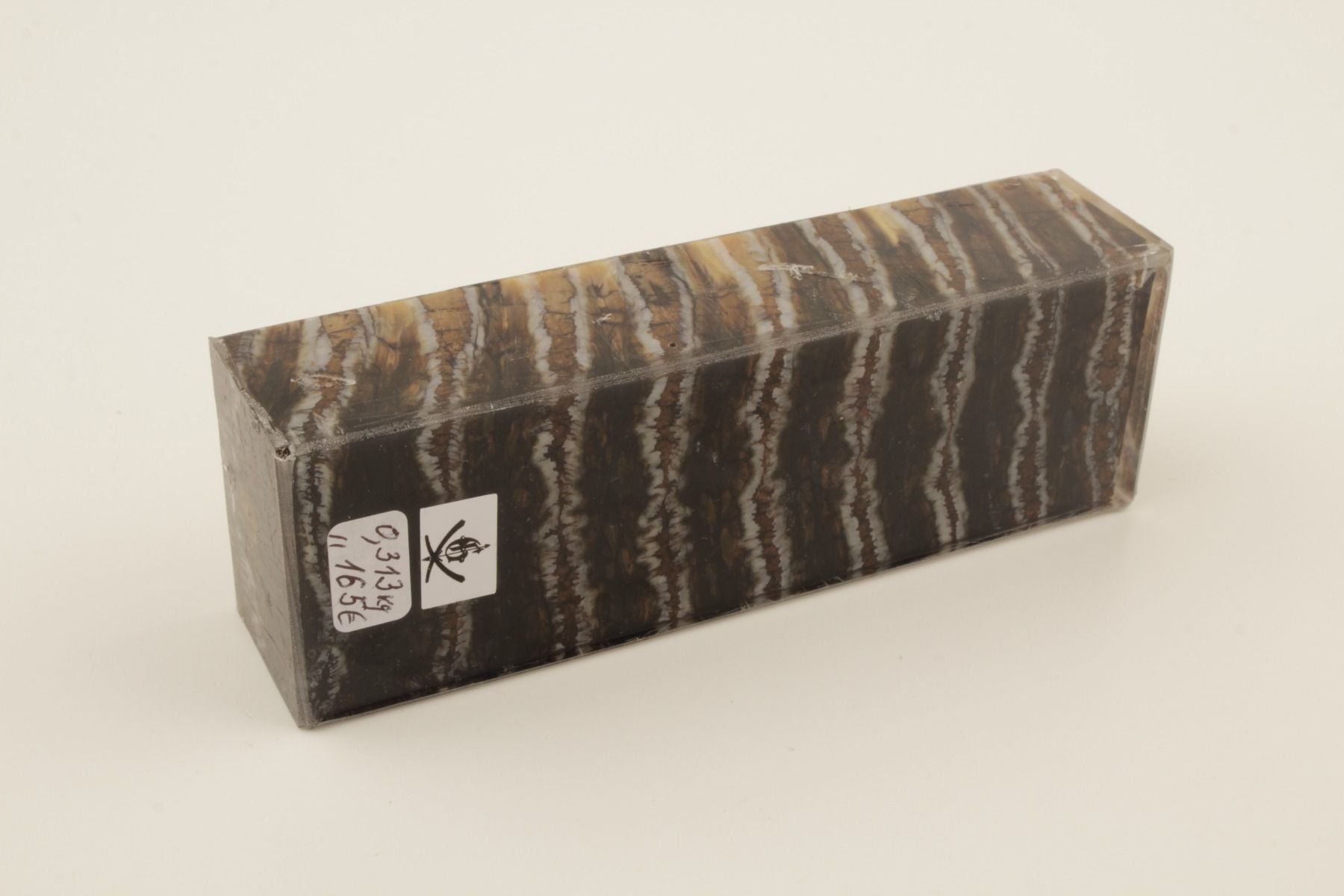 Stabilized mammoth molar block