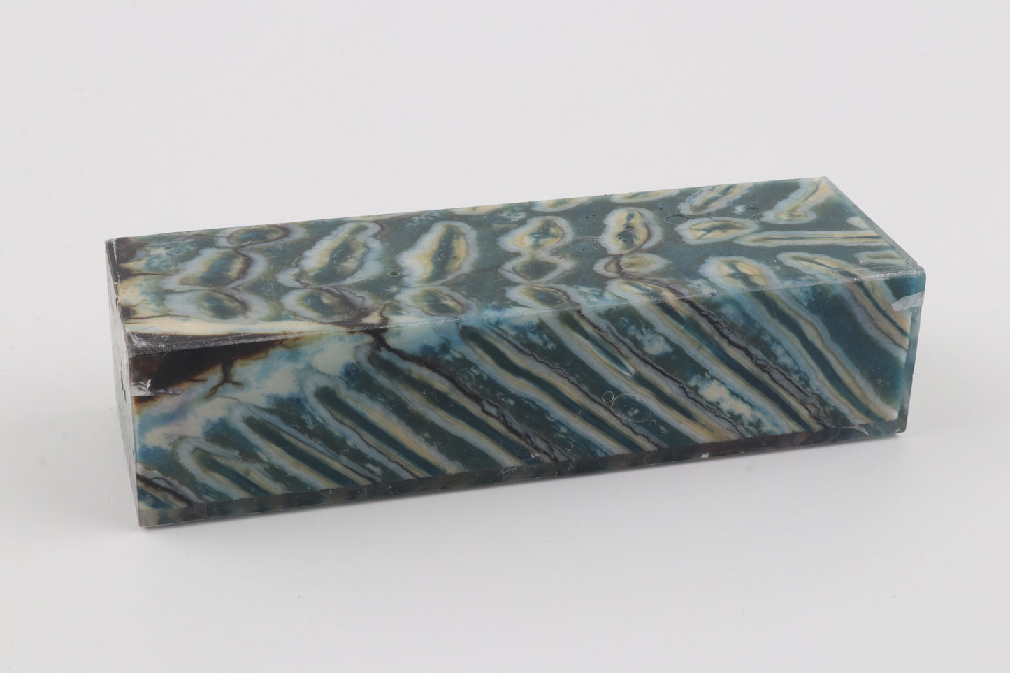 Stabilized mammoth molar block