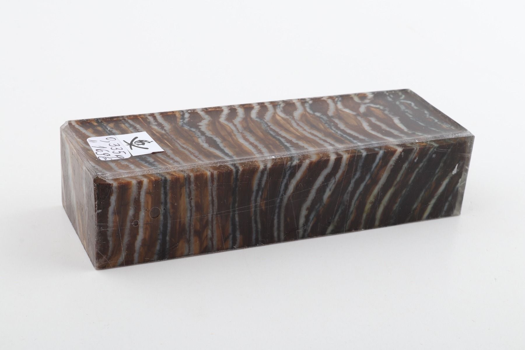 Stabilised mammoth molar block