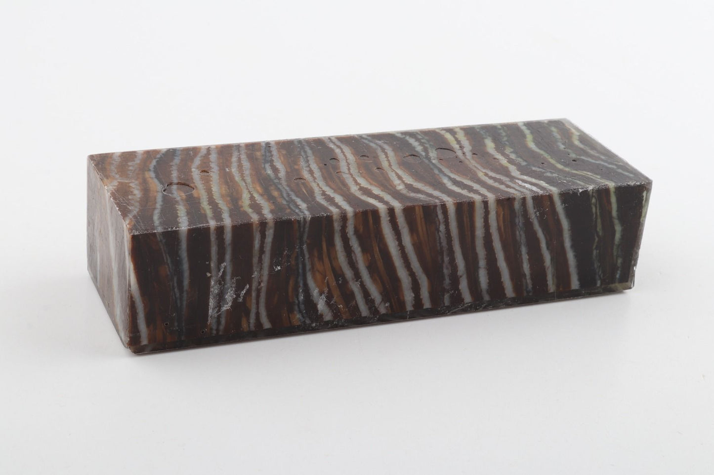 Stabilised mammoth molar block