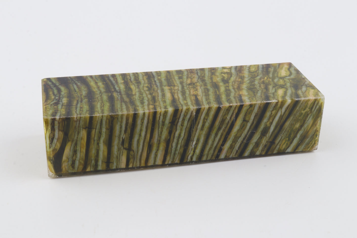 Stabilised mammoth molar block