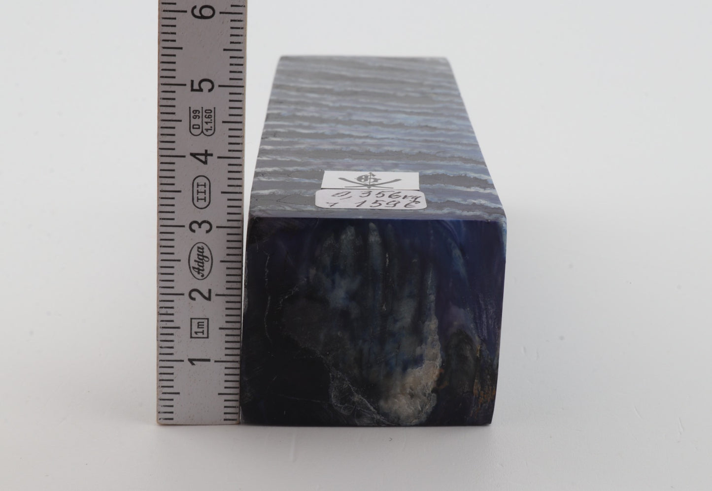 Stabilised mammoth molar block