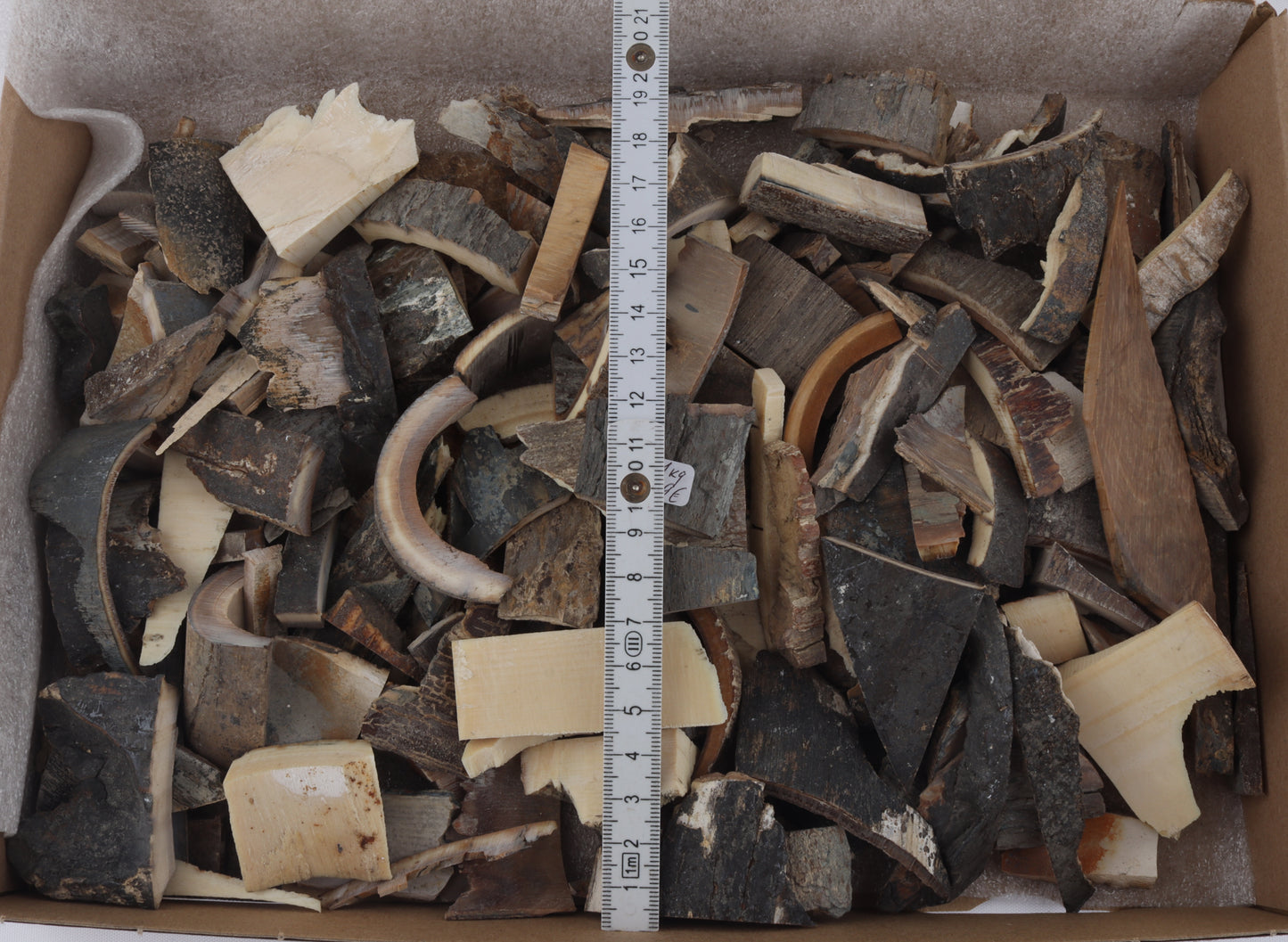 Natural mammoth bark offcuts