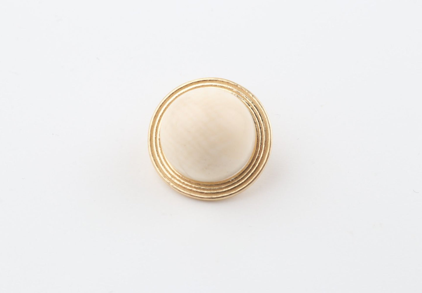 The Saturn Mammoth Ivory Pendant