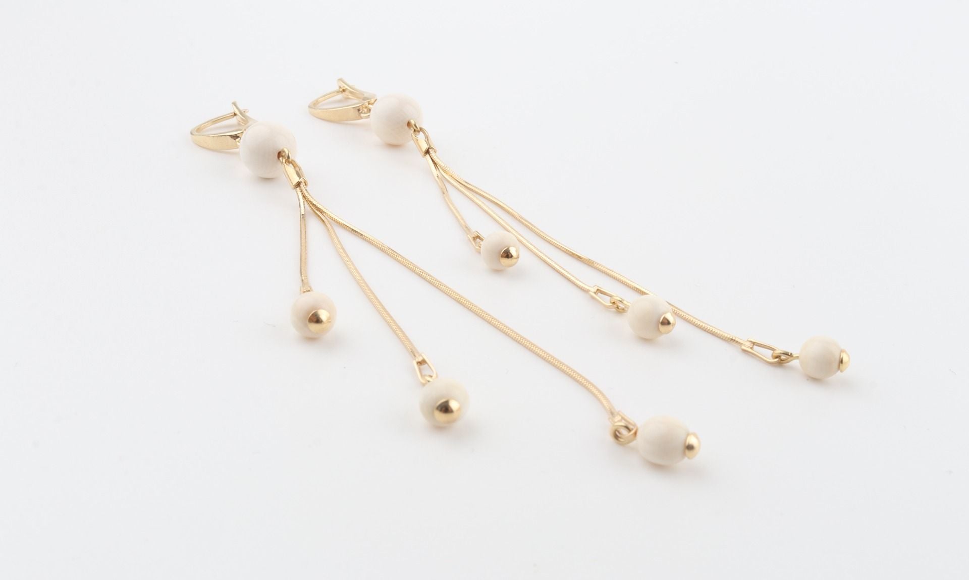 Dangle Mammoth Ivory Earrings