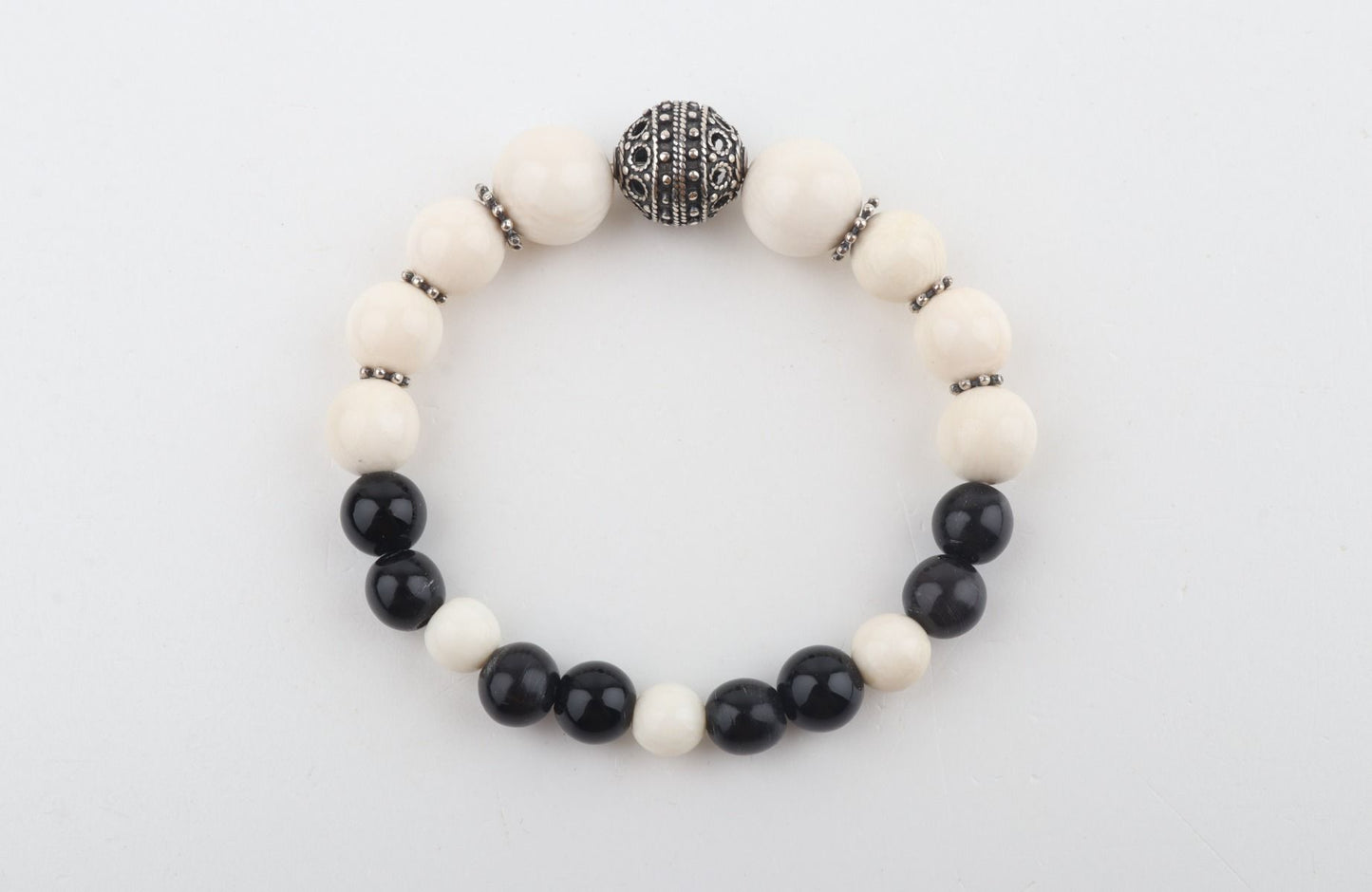 The Tibet Black Mammoth Ivory & Black Onyx bracelet