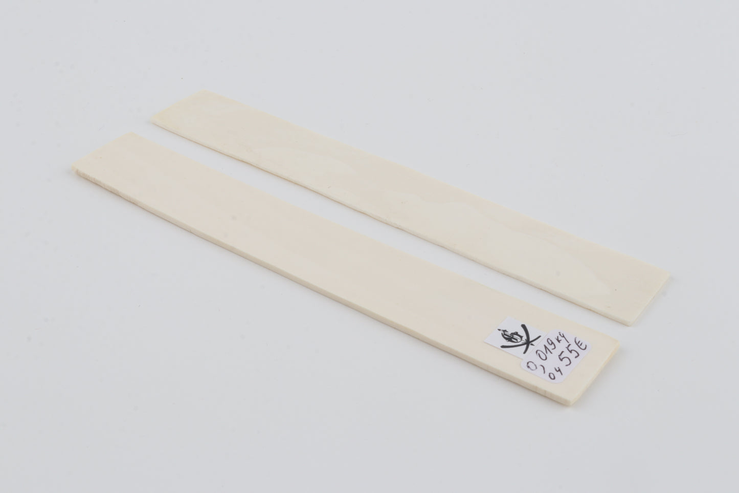White mammoth ivory scales
