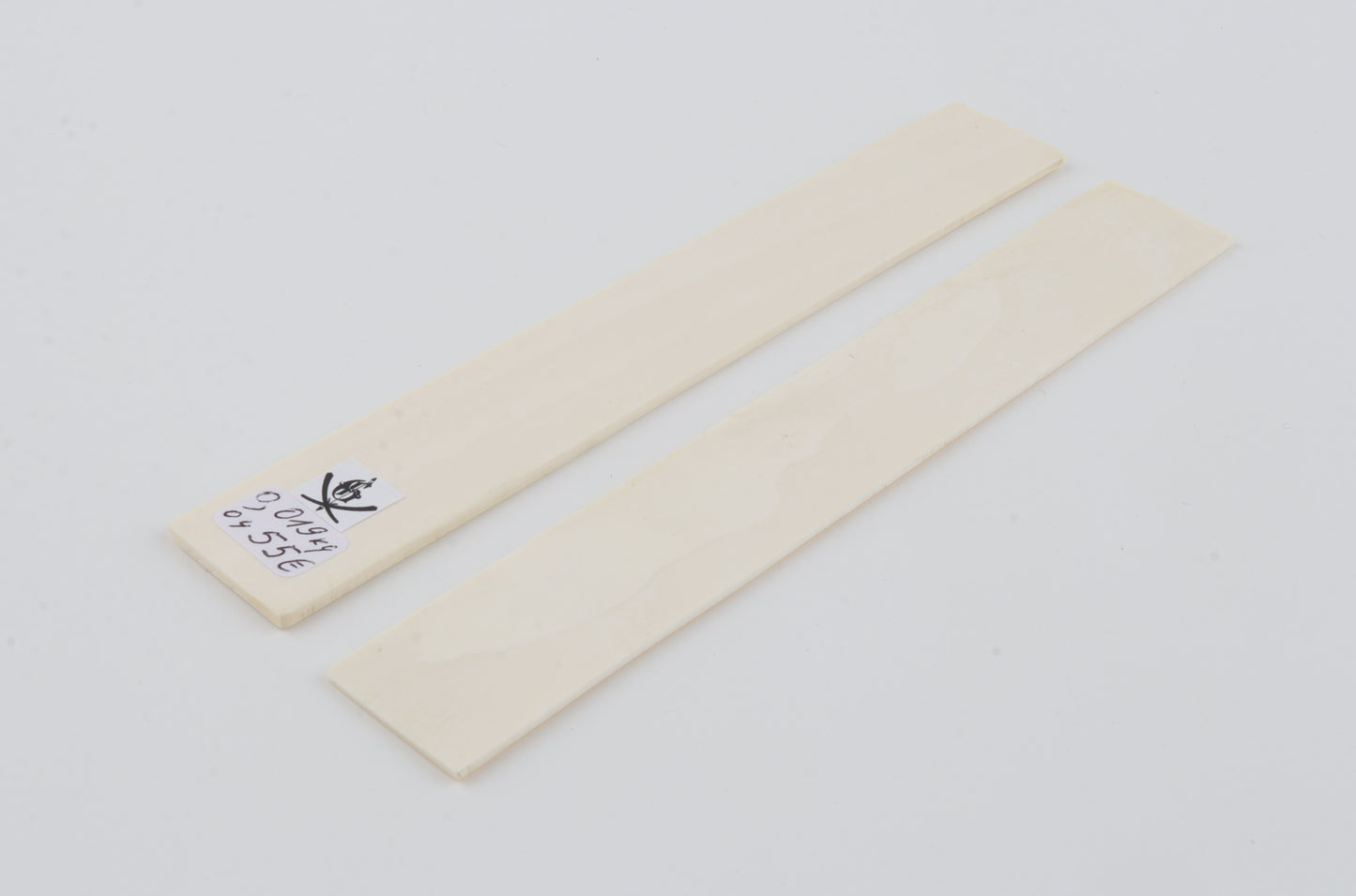 White mammoth ivory scales