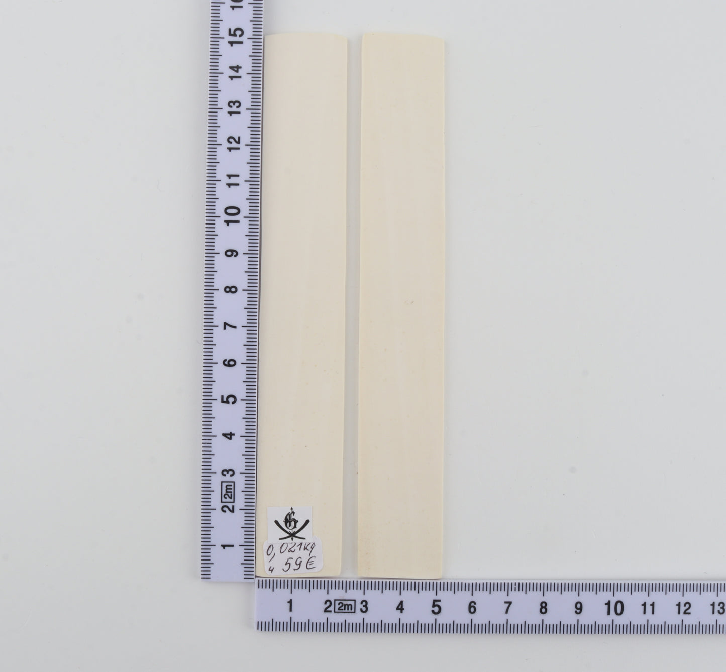 White mammoth ivory scales