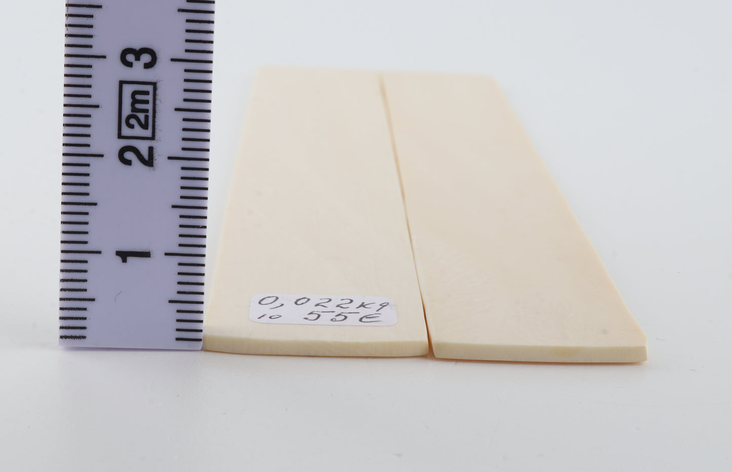 White mammoth ivory scales