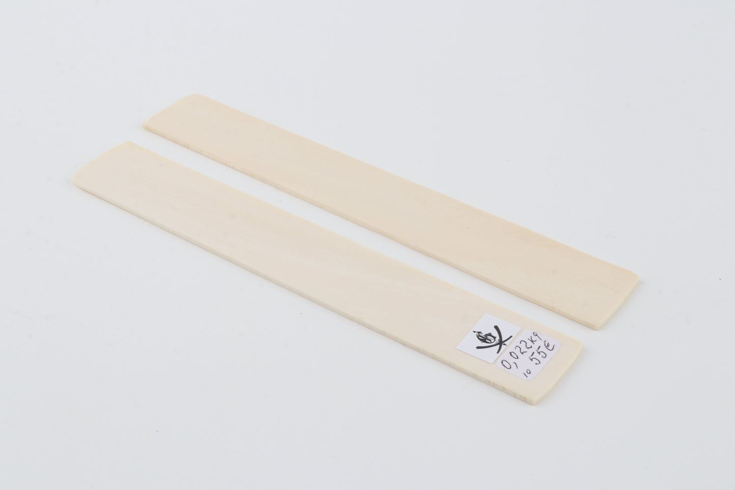 White mammoth ivory scales