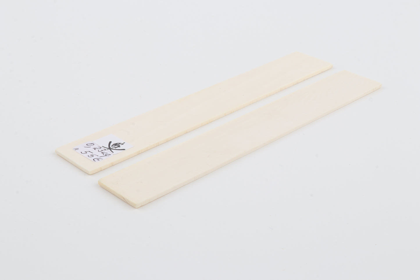 White mammoth ivory scales