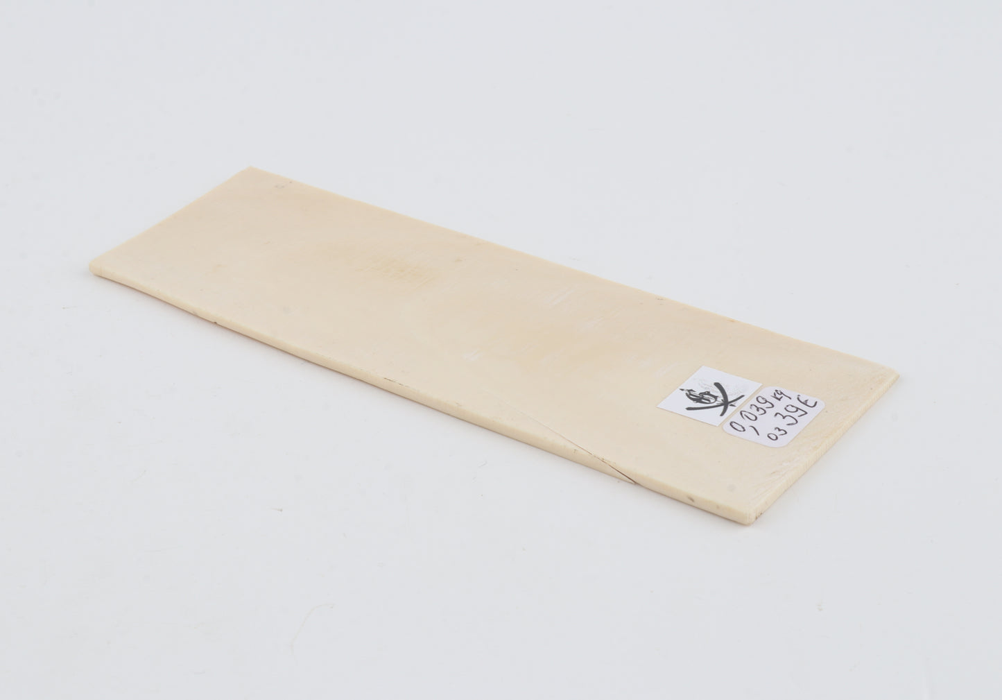White mammoth ivory segments