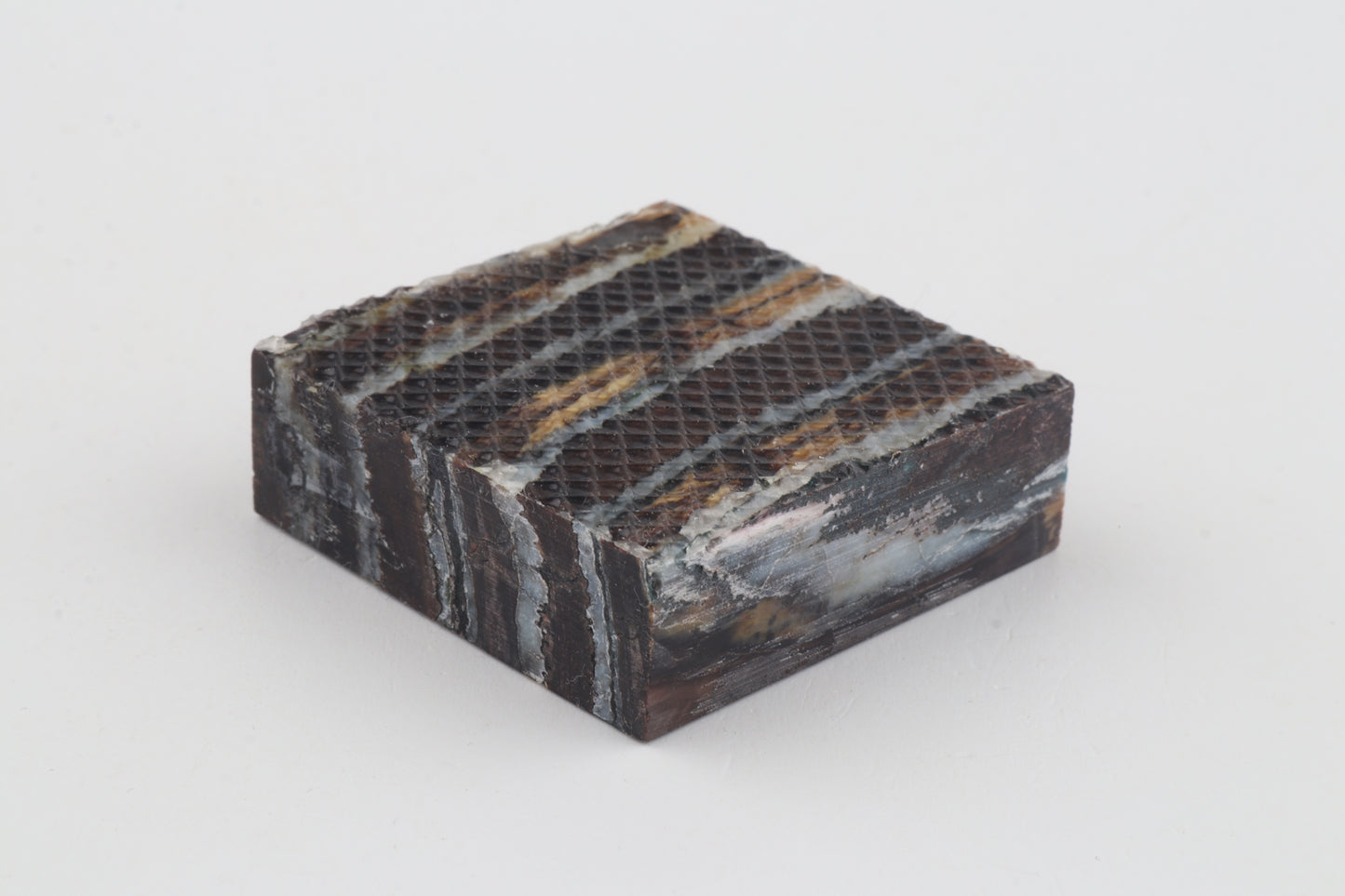 Stabilised mammoth molar block