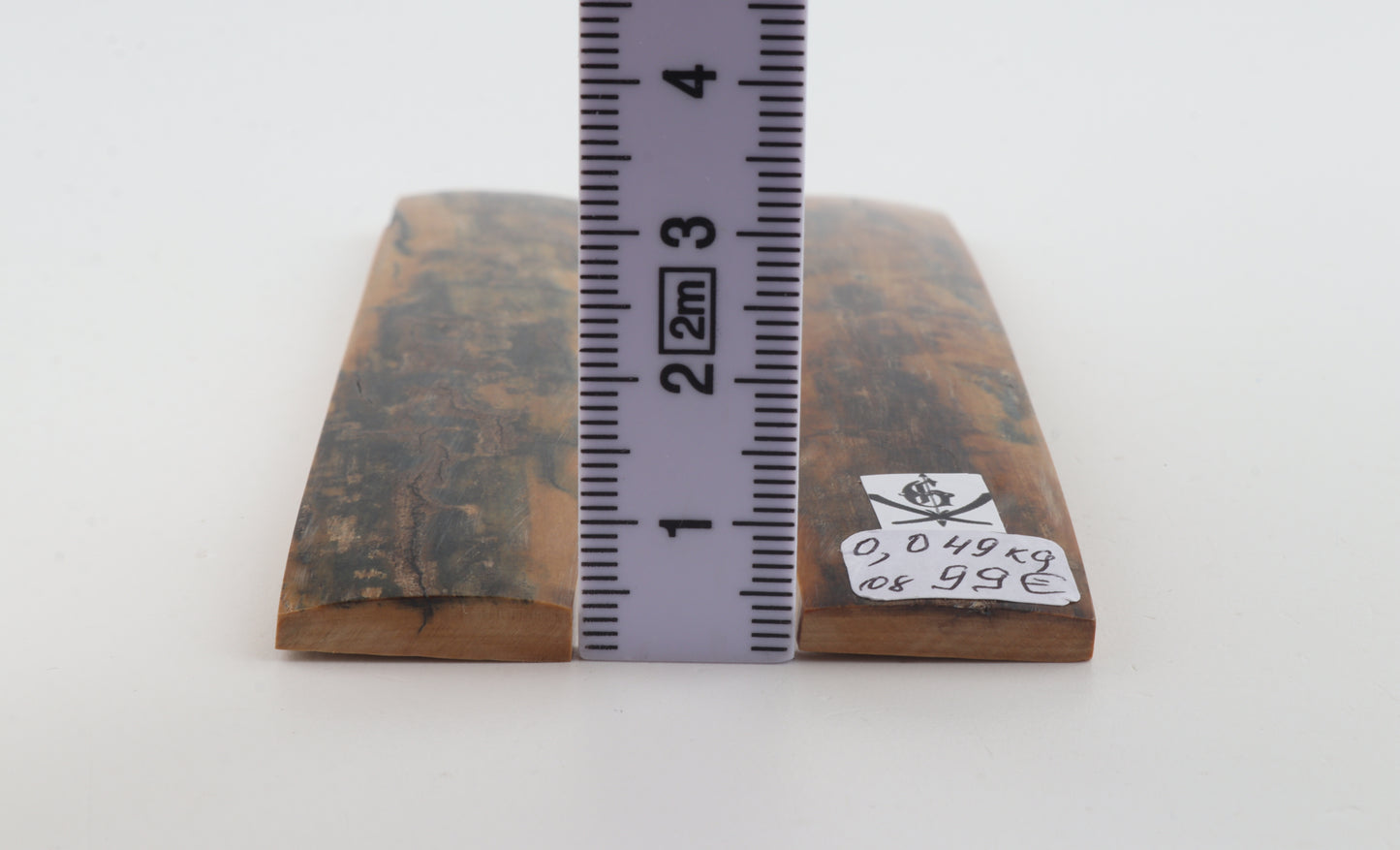 Natural mammoth bark scales