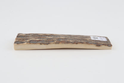 Beige-grey mammoth bark