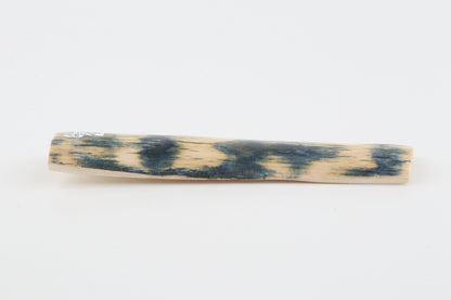 Blue-white mammoth bark