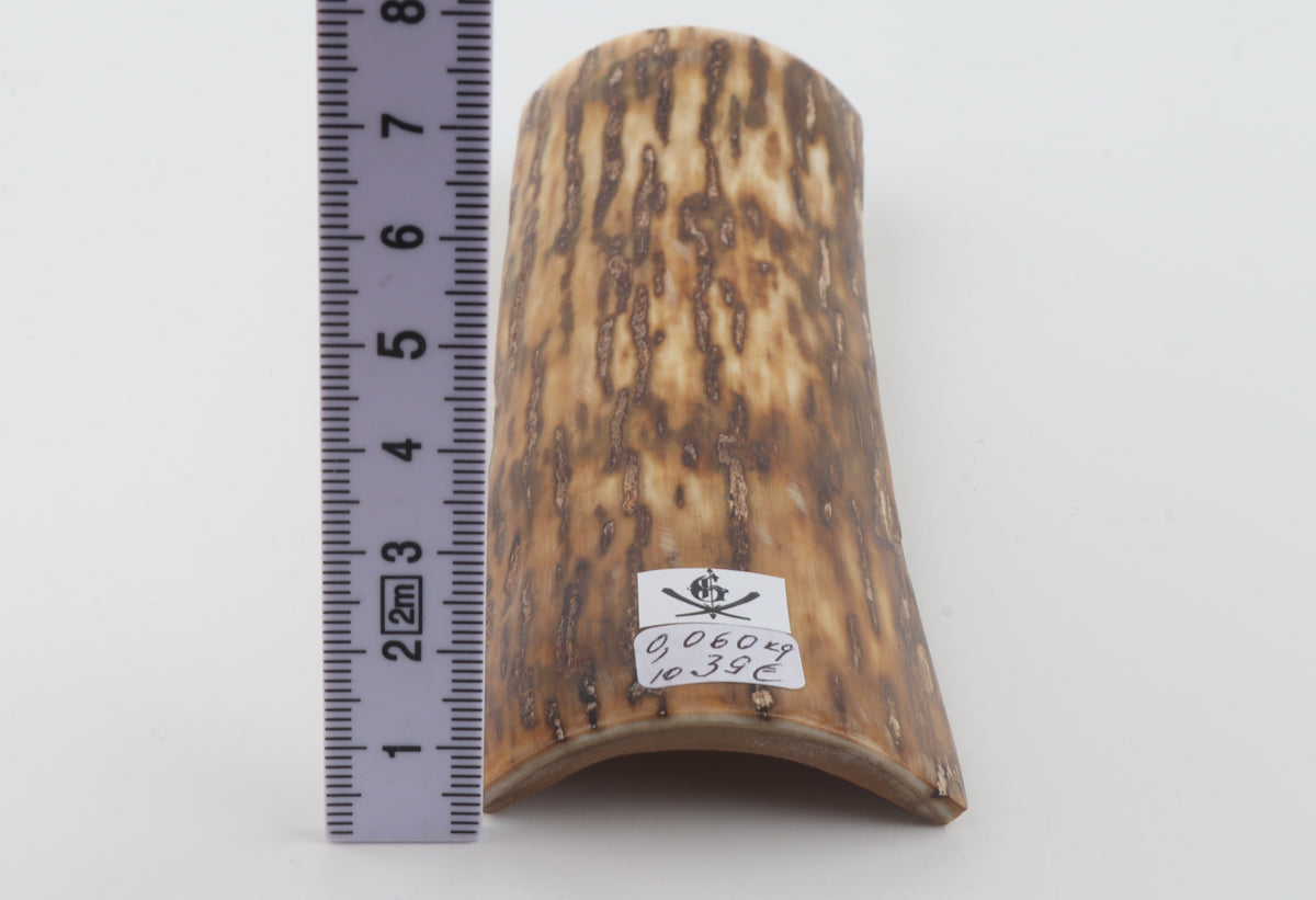 Brown-cream mammoth bark