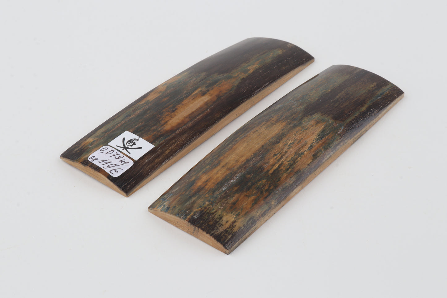 Natural mammoth bark scales
