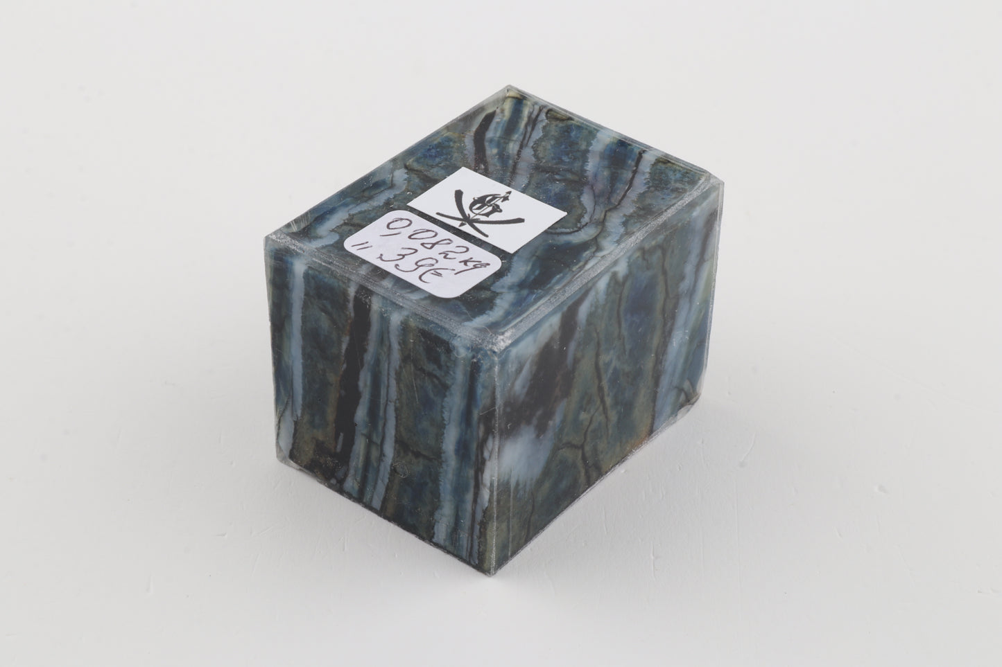 Stabilised mammoth molar piece