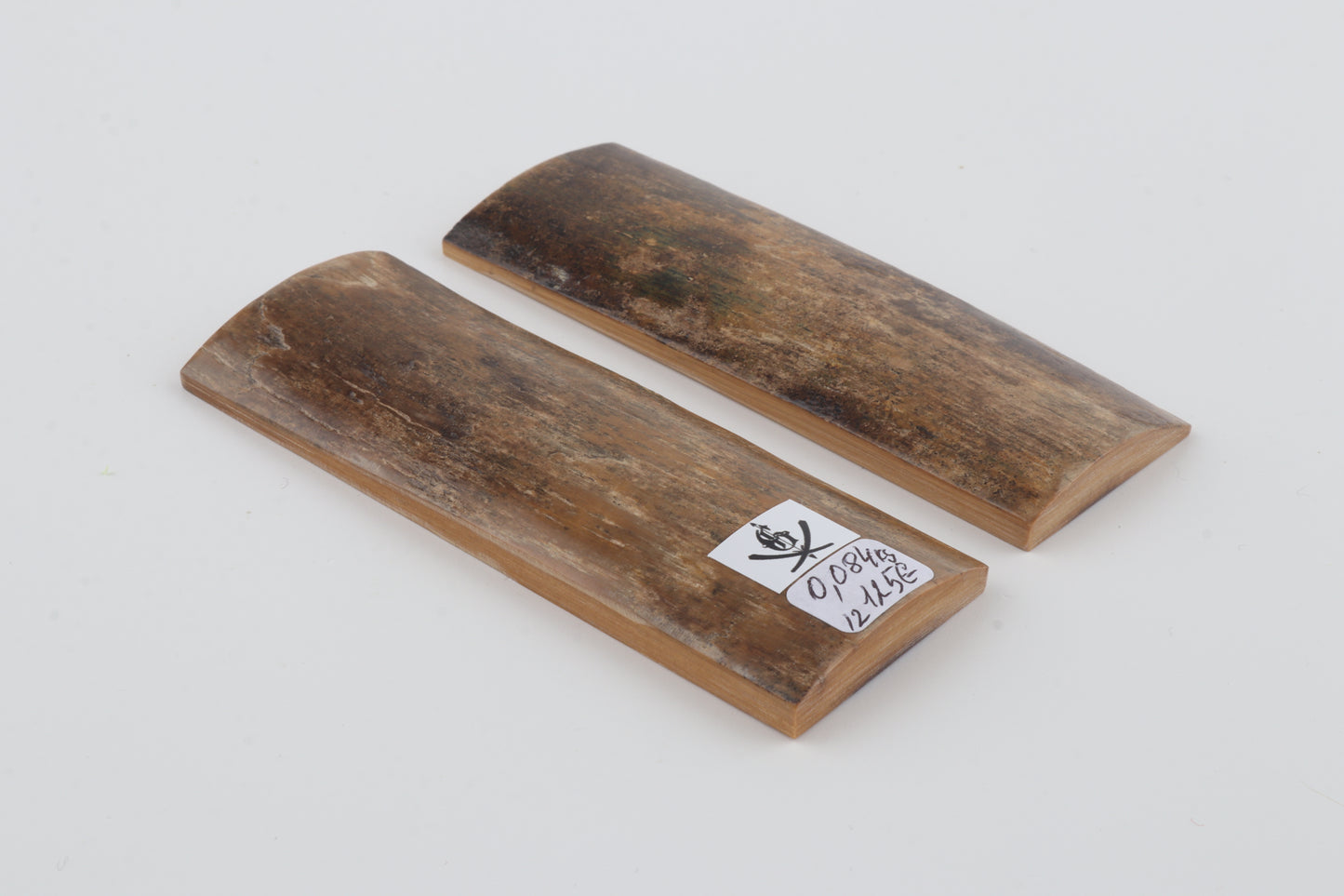 Natural mammoth bark scales