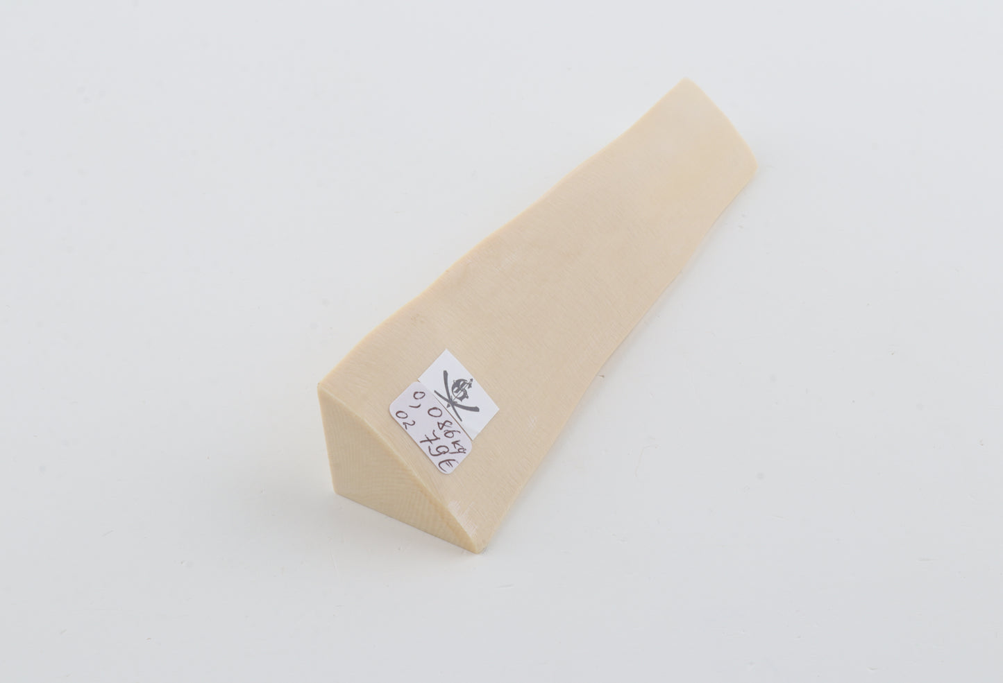 White mammoth ivory segment