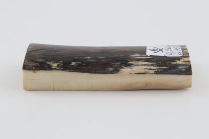 Brown-bluemammoth bark