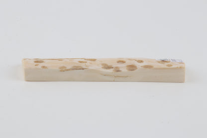 Beige-white mammoth bark